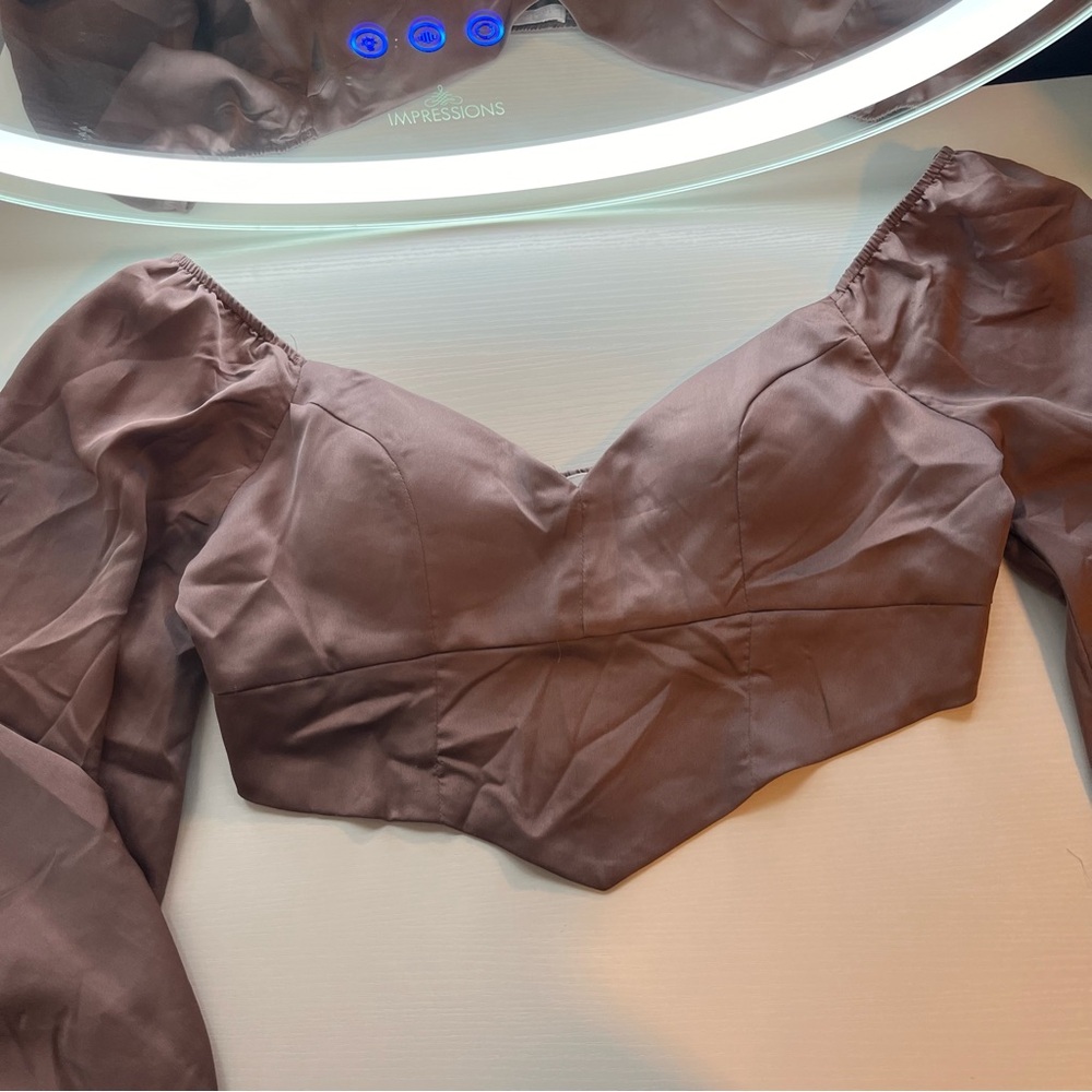 V-shaped crop top